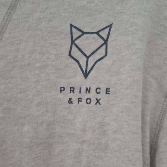 Prince & Fox Light Gray Long Sleeve Tee - Picture 2 of 5